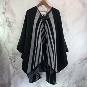 Soft Surroundings Poncho Women Black Gray Sweater Toggle Cape Whistler Stripe
